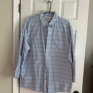 Roundtree & Yorke Light Blue Plaid Button Down Shirt